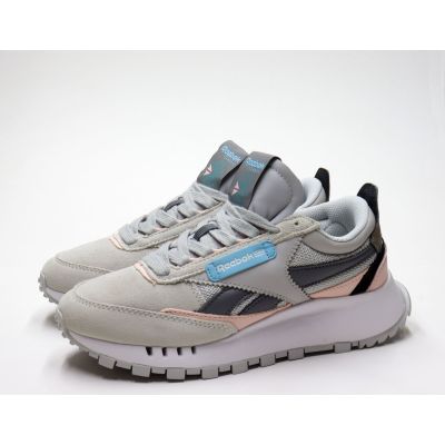 Кроссовки Reebok  Нат. Кожа  320 (36-41)р. / шт. Арт. (64)6952-1499