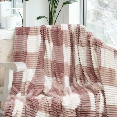 Плед флисовый "Квадро" пудра-150*200  арт. 4001