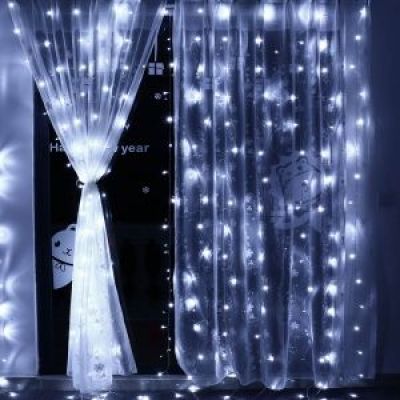 Распродажа! СВЕТОДИОДНАЯ LED ГИРЛЯНДА ЗАНАВЕС 1,5*1,5 М. СЕРЕБРЯНОЕ СВЕЧЕНИЕ