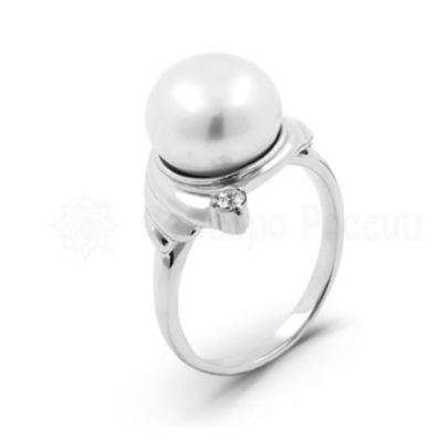 Кольцо из серебра с жемчугом и фианитами родированное 925 пробы к799-жемчуг