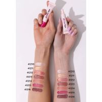 Блеск для губ с эффектом объема Glossy Lips